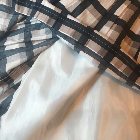 Forever 21 plaid skirt with black belt - Picture 4 of 6